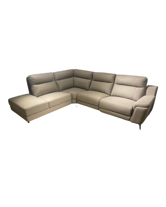 Chloe Corner Group