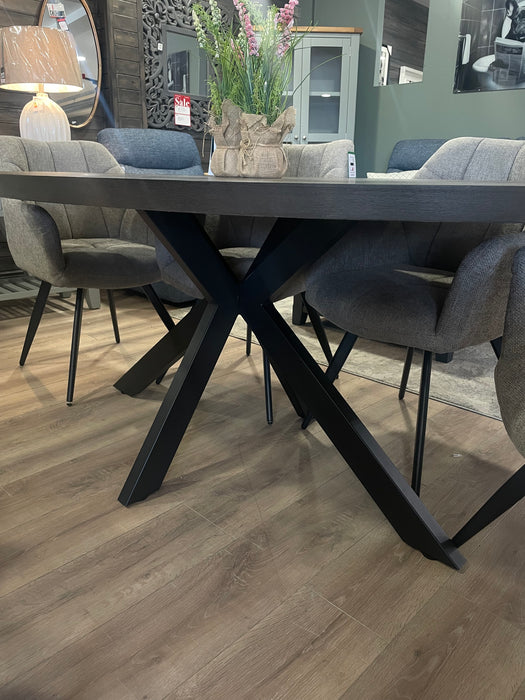 Samara Oval Table