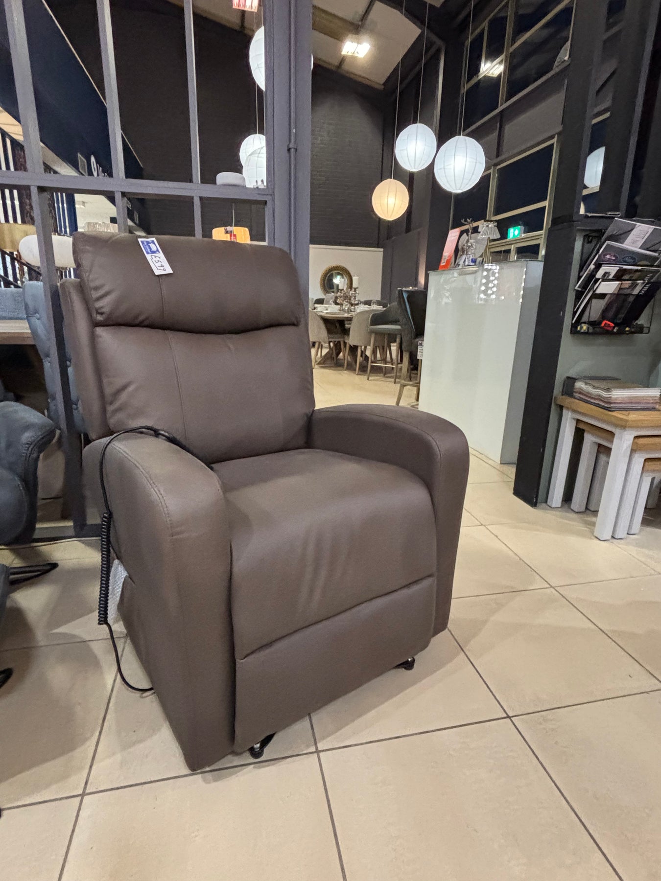 Tilt & Rise Chairs & Orthopedic Chairs